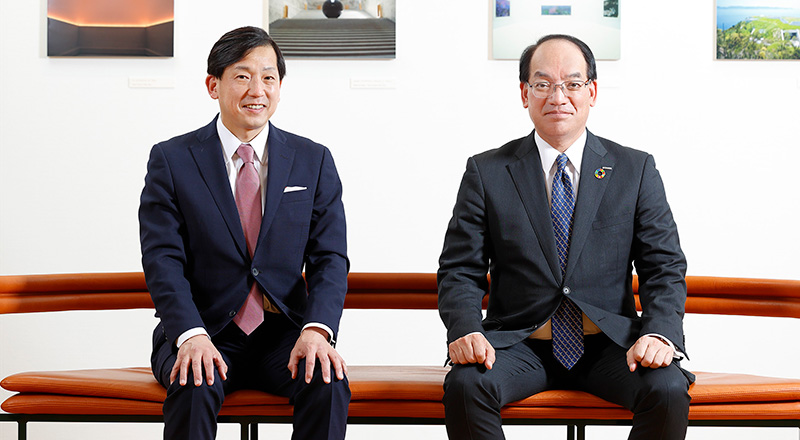 Dialogue between Koichi Sakai and Hitoshi Kobayashi, President and CEO of Benesse Holdings, Inc.